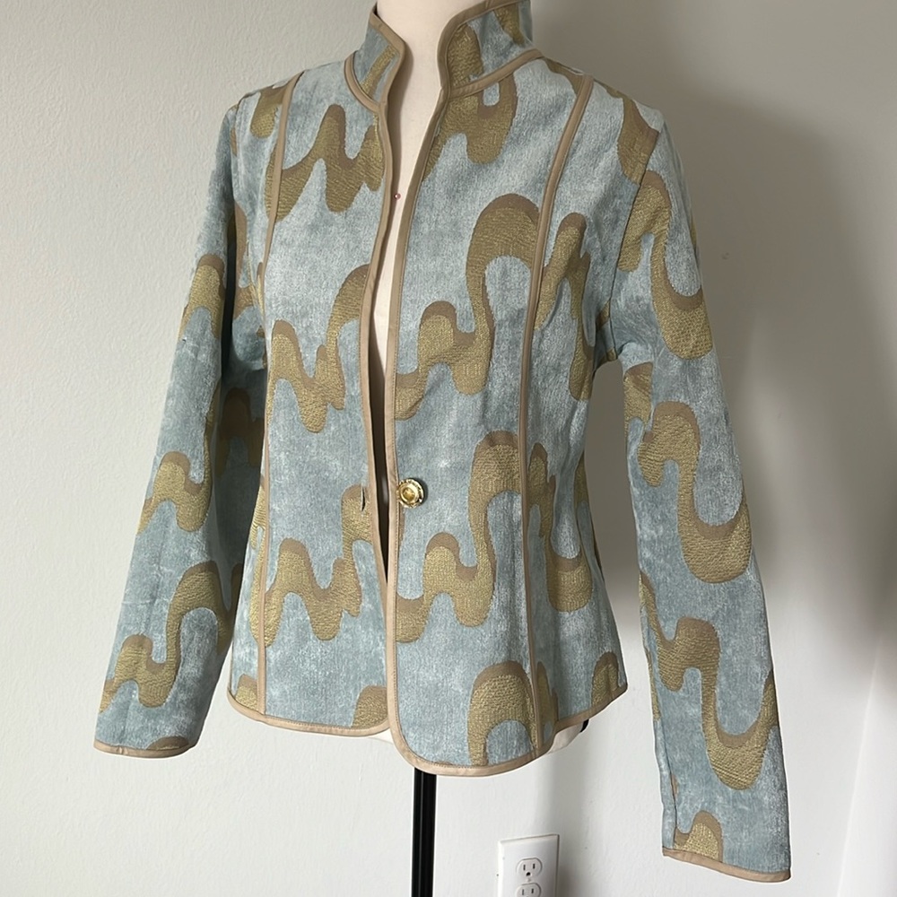 Women’s jacket